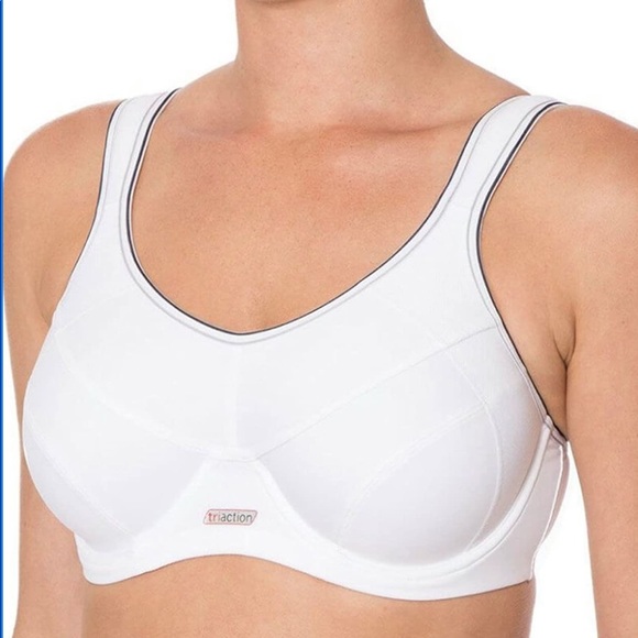 Triumph Underwired Sports Bra